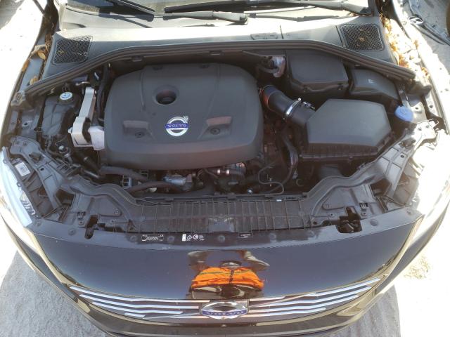 2015 VOLVO V60 PREMIE YV140MEB4F1198209