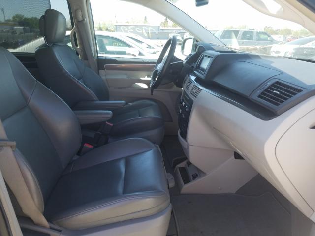 2010 VOLKSWAGEN ROUTAN SE 2V4RW3D16AR424323