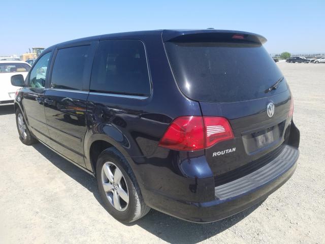 2010 VOLKSWAGEN ROUTAN SE 2V4RW3D16AR424323