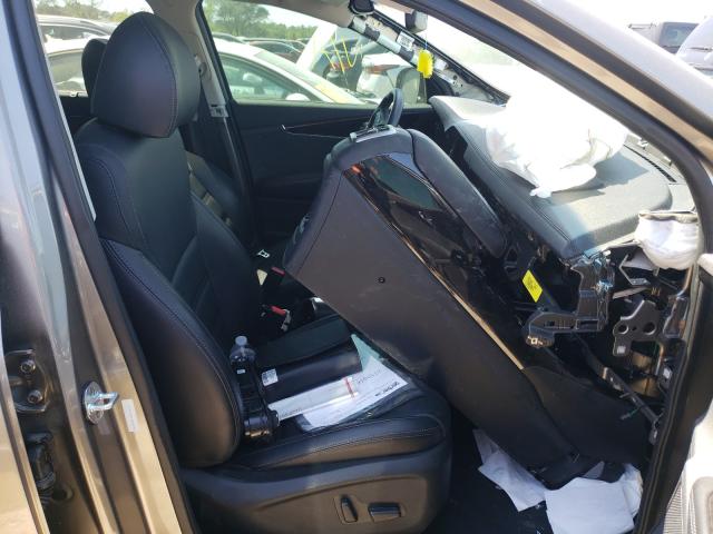 5XYPH4A11JG375798 Kia Sorento Ex 2018. Фото: 4