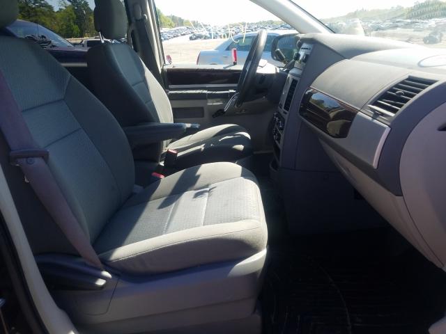 2010 CHRYSLER TOWN AND C 2A4RR5D16AR404175