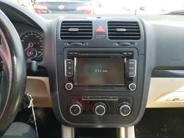 2010 VOLKSWAGEN JETTA WOLF 3VWRA7AJ3AM064517