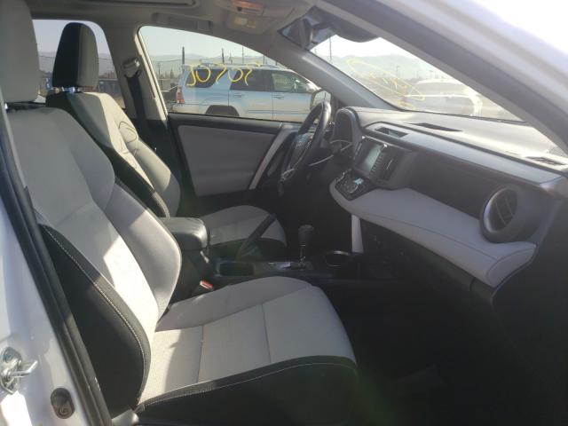 2017 TOYOTA RAV4 HV LE JTMRJREV5HD131443