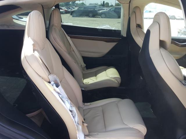 2017 TESLA MODEL X 5YJXCBE27HF054887