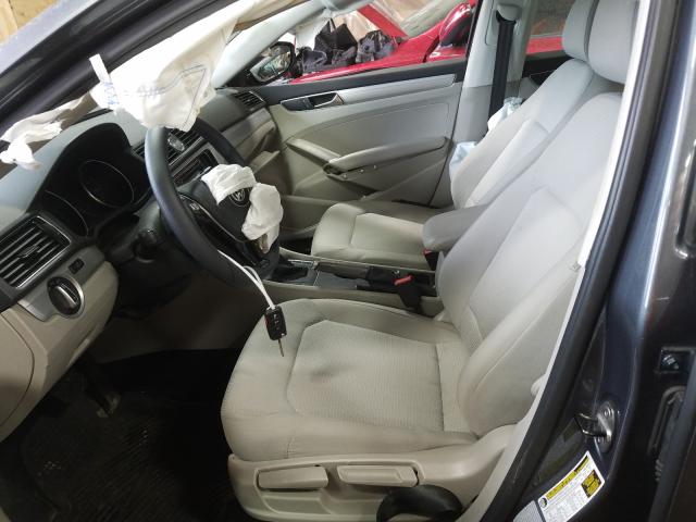 2017 VOLKSWAGEN PASSAT S 1VWAT7A31HC083281
