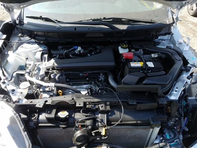 2017 NISSAN ROGUE S JN8AT2MV0HW268542