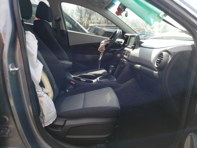 2019 HYUNDAI KONA SE KM8K12AA1KU276378