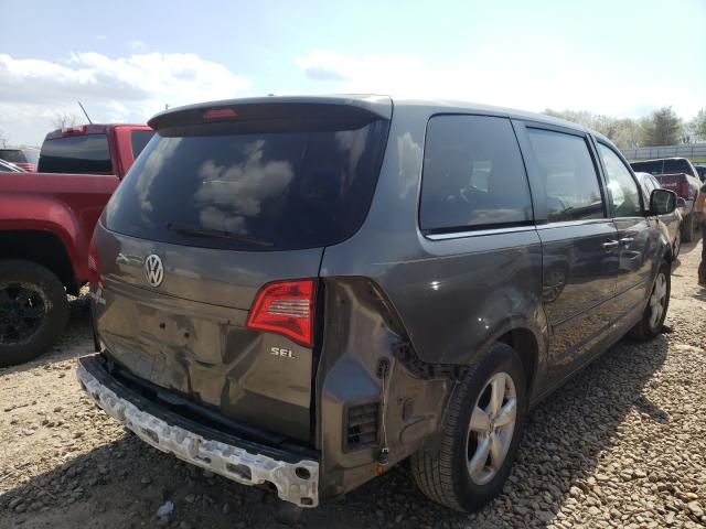 2010 VOLKSWAGEN ROUTAN SEL 2V4RW5DX8AR388277