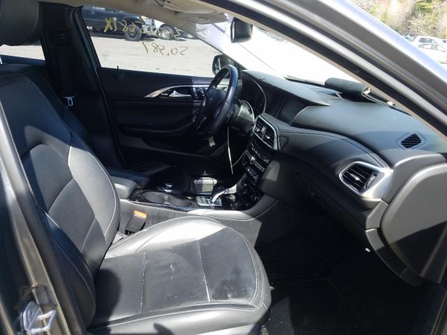 2018 INFINITI QX30 PURE SJKCH5CR8JA058136