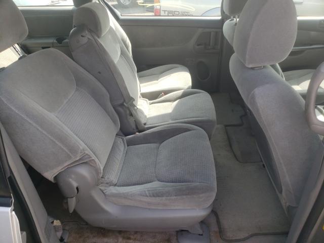 2010 TOYOTA SIENNA CE 5TDKK4CC1AS331751