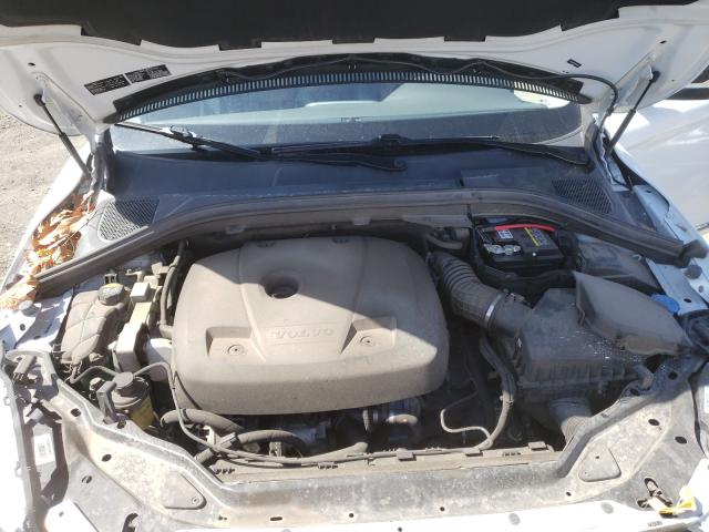2017 VOLVO XC60 T6 DY YV449MRR9H2226082