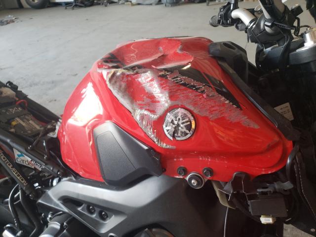 2018 YAMAHA MT09 JYARN53E8JA004351