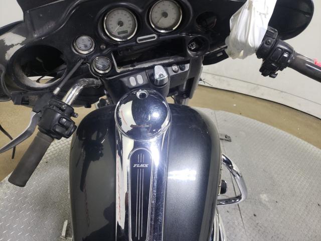 2009 HARLEY-DAVIDSON FLHX 1HD1KB4309Y639474