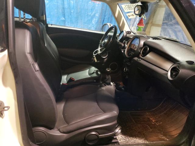 2011 MINI COOPER WMWSU3C50BT183694