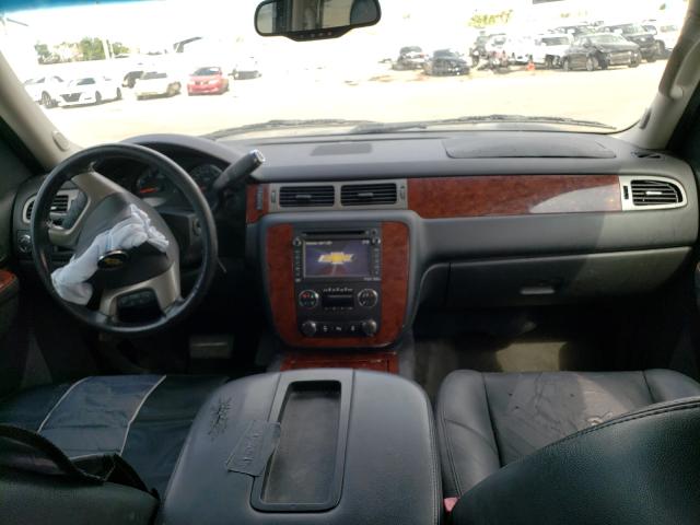 2014 CHEVROLET SUBURBAN C 1GNSCKE03ER161103