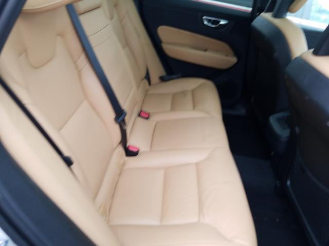 2019 VOLVO XC60 T5 MO LYV102DK1KB188531