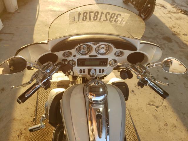 2008 HARLEY-DAVIDSON FLHTCUSE3 1HD1PR8158Y956135