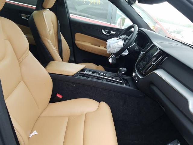 2019 VOLVO XC60 T5 MO LYV102DK1KB188531