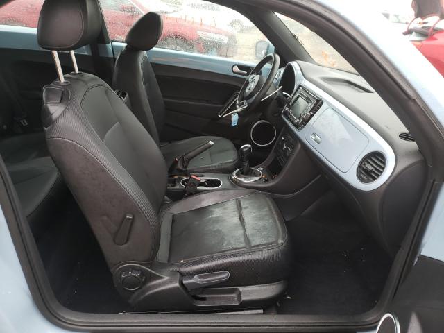 2013 VOLKSWAGEN BEETLE 3VWJX7AT4DM600859