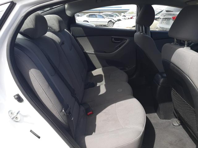 2016 HYUNDAI ELANTRA SE 5NPDH4AE3GH687127