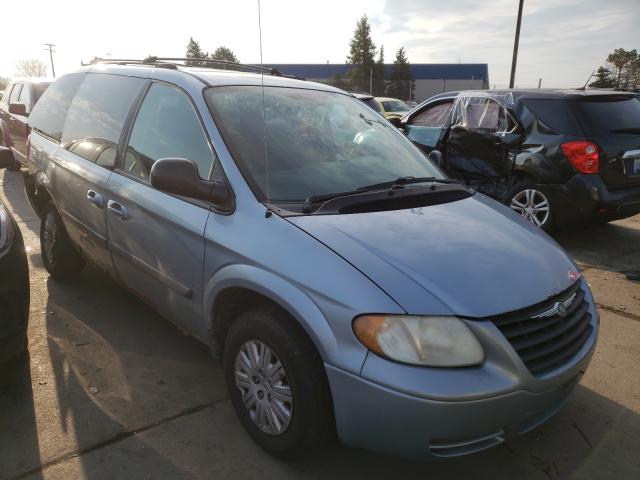 2006 Chrysler Town & Country for sale in Woodhaven, MI