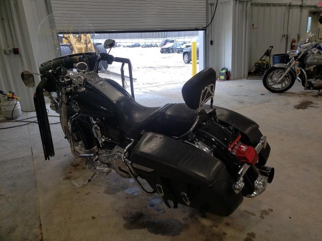 2010 HARLEY-DAVIDSON FLHRC 1HD1FR418AB625163