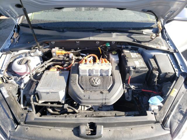 2016 VOLKSWAGEN E-GOLF SE WVWKP7AU5GW911978