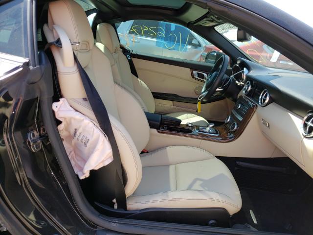 2017 MERCEDES-BENZ SLC 300 WDDPK3JA6HF135676