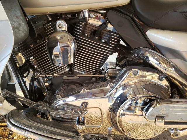 2008 HARLEY-DAVIDSON FLHTCUSE3 1HD1PR8158Y956135