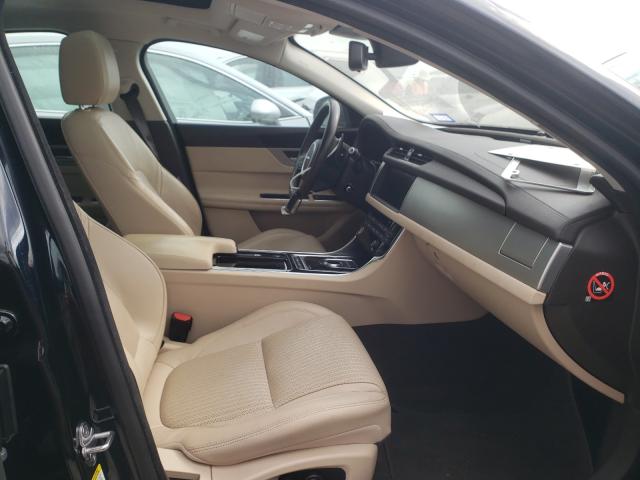2017 JAGUAR XF PRESTIG SAJBK4BV7HCY29405