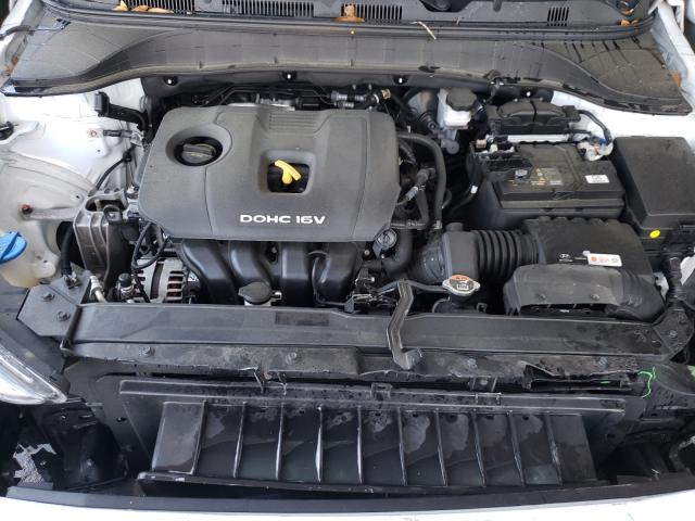 2019 HYUNDAI KONA SE KM8K1CAA1KU218891
