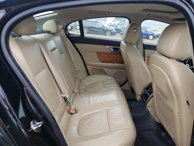 2010 JAGUAR XF LUXURY SAJWA0FA7AHR56121