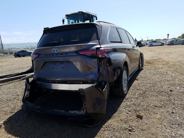 2021 TOYOTA SIENNA XSE 5TDDSKFC3MS001199