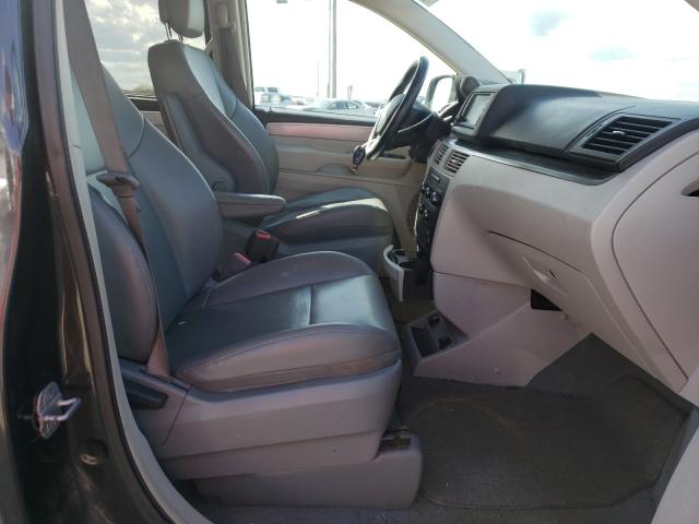 2011 VOLKSWAGEN ROUTAN SE 2V4RW3DG1BR717228