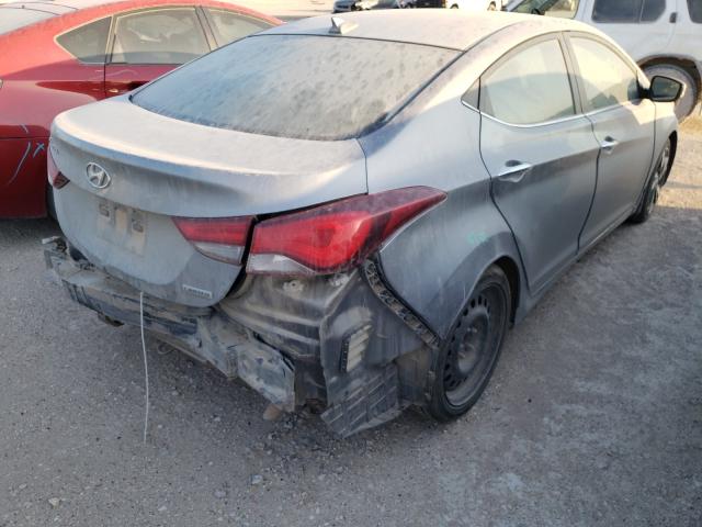 VIN 4T1B11HKXKU735013 2019 Toyota Camry, SE no.4