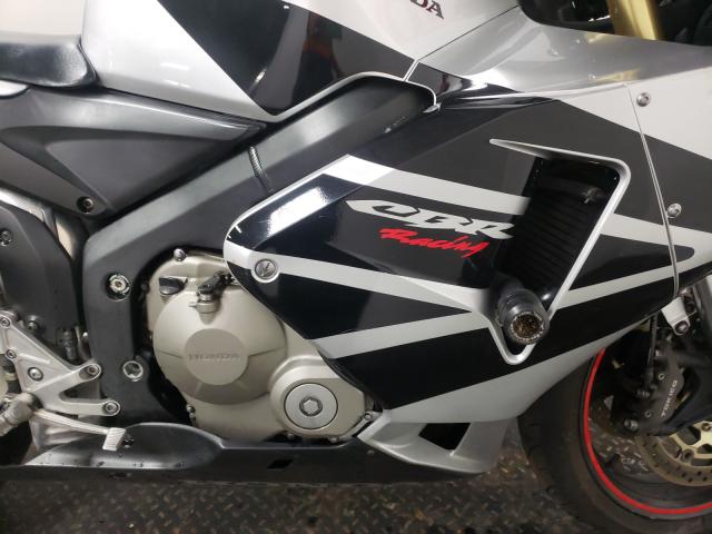 2005 HONDA CBR600 RR JH2PC37025M202861