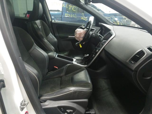 2015 VOLVO XC60 T6 R- YV4902RG8F2617272