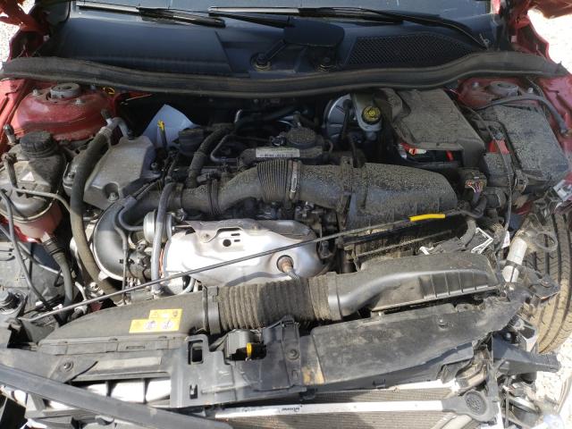 2017 INFINITI QX30 BASE SJKCH5CR0HA029143