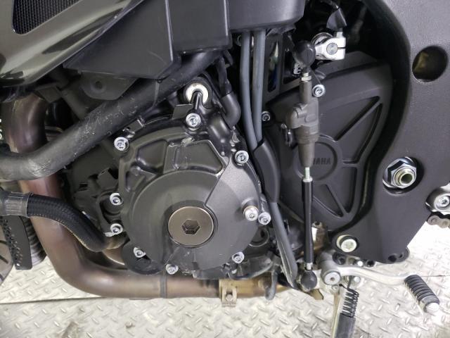 2017 YAMAHA FZ10 JYARN48E5HA000142