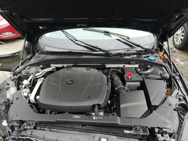 2020 VOLVO S60 T6 MOM 7JRA22TK1LG072863