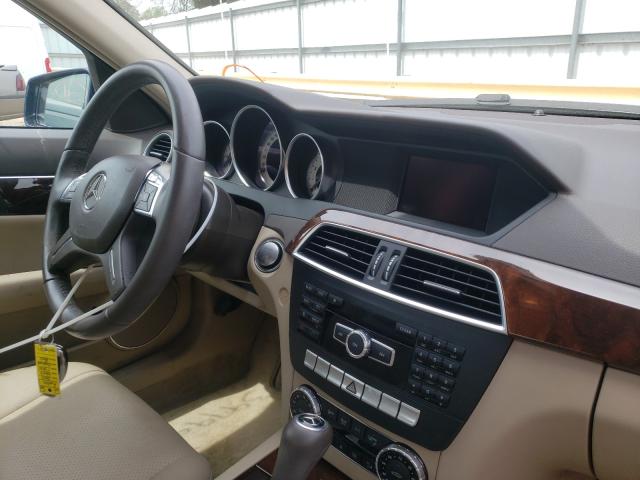 2013 MERCEDES-BENZ C 250 WDDGF4HB6DA860646