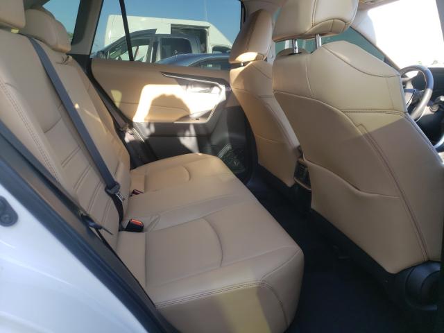 2019 TOYOTA RAV4 XLE P JTMC1RFV3KD511652
