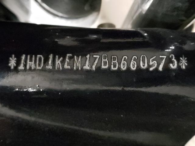 2011 HARLEY-DAVIDSON FLHTK 1HD1KEM17BB660573