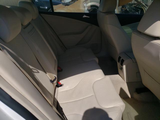 2010 VOLKSWAGEN PASSAT KOM WVWJK7AN6AE104935