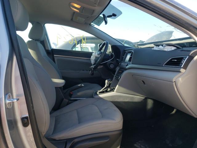2017 HYUNDAI ELANTRA 5NPD84LF6HH030555