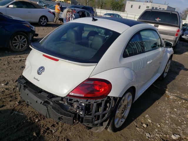 2017 VOLKSWAGEN BEETLE SE 3VWJ17AT7HM608106