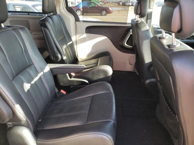 2014 CHRYSLER TOWN & COU 2C4RC1CG7ER460623
