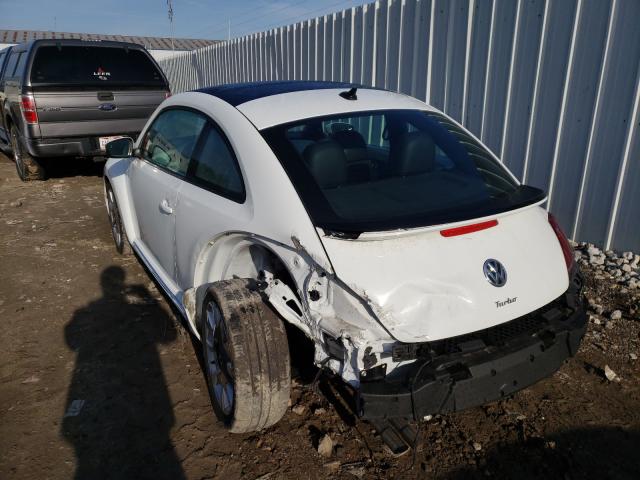 2017 VOLKSWAGEN BEETLE SE 3VWJ17AT7HM608106