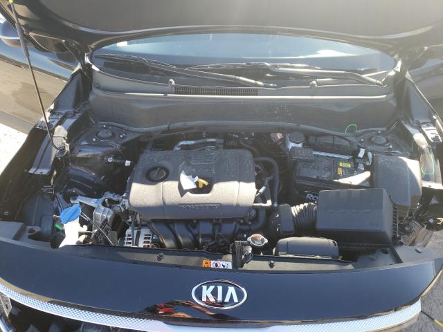 2021 KIA SELTOS S KNDEUCAA7M7067971