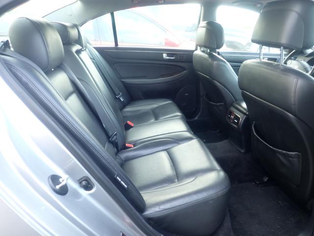 2011 HYUNDAI GENESIS 4. KMHGC4DF3BU113959